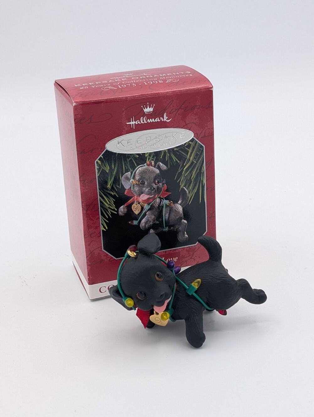 1998 Hallmark Keepsake Puppy Love Collectors Series Ornament 8th In Series MIB